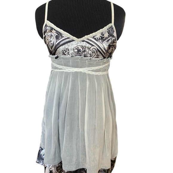 Alberto Makali Dresses & Skirts - Alberto Makali Black and White Mini Dress with Sweetheart Neckline Silk blend